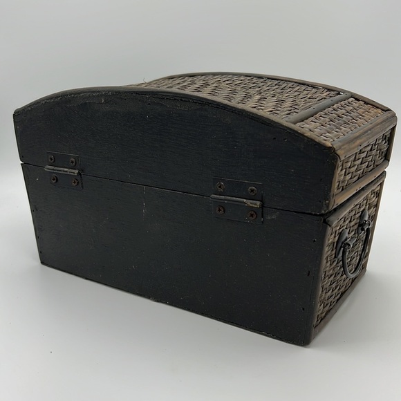 WOVEN WOODEN BROWN DECOR BOX - Picture 4 of 11